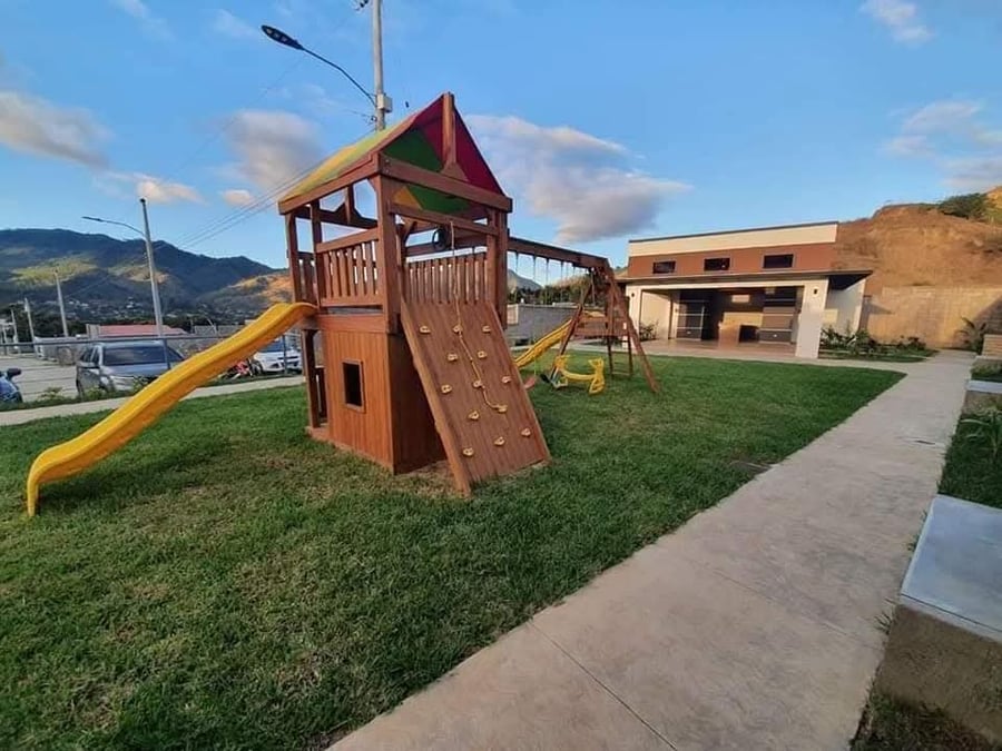 CASA DE 1 PLANTA 