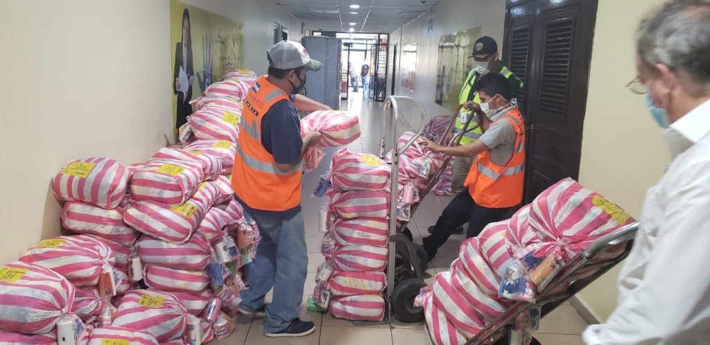 Entregamos donación de bolsas de alimentos para Tegucigalpa y San Pedro Sula 01