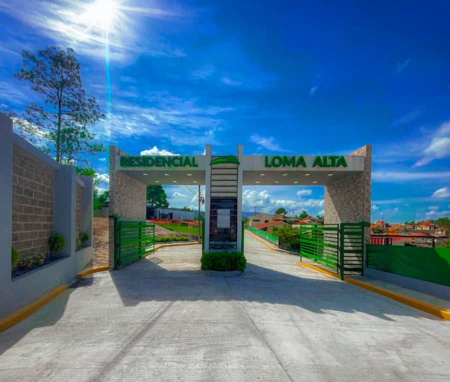 RESIDENCIAL LOMA ALTA 